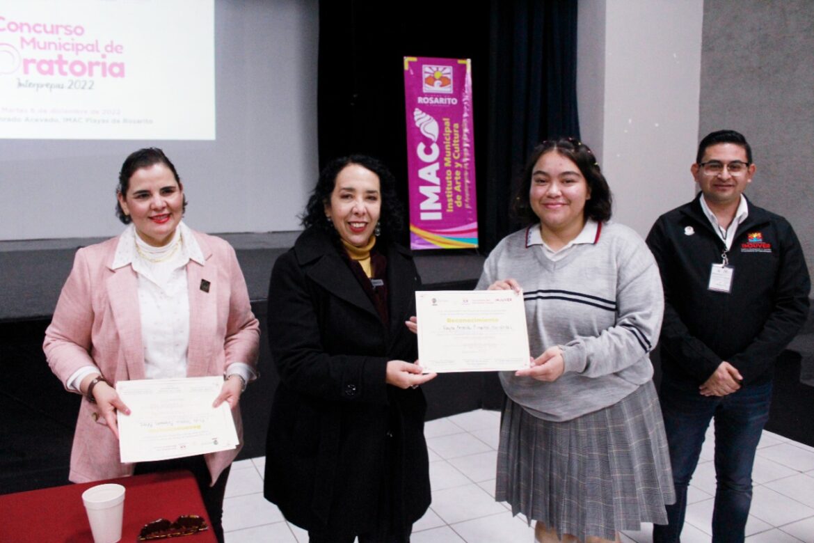 Entregan Reconocimientos A Ganadores De Concurso De Oratoria En Rosarito