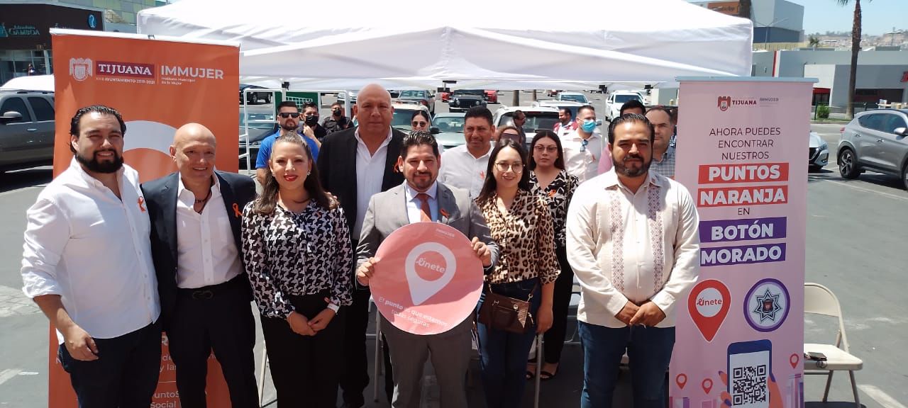 Cadena de casas de empeño se convierten en “Punto Naranja”